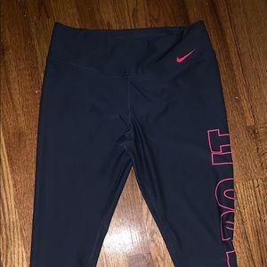 Nike leggings